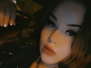 VikVuk's CamSoda live cam shows Profile Image